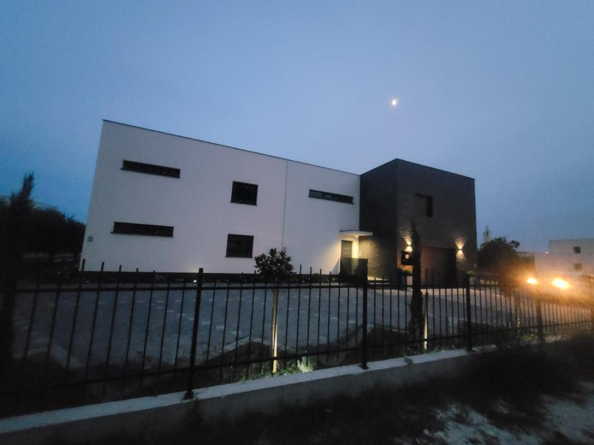 Cube Residence คาชเตลา ภายนอก รูปภาพ